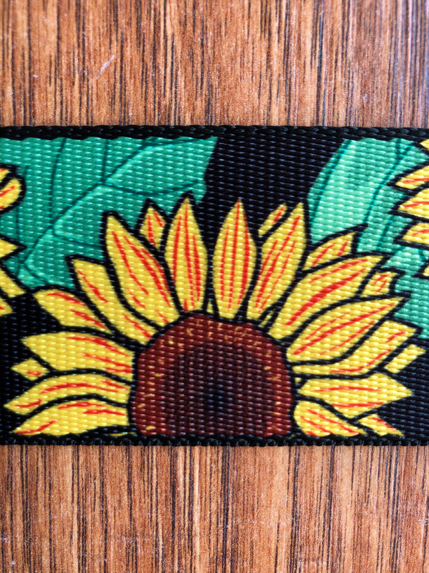 Levy's MP2-009 2" Adjustable Print Poly Guitar & Bass Strap Sunflower Yellow