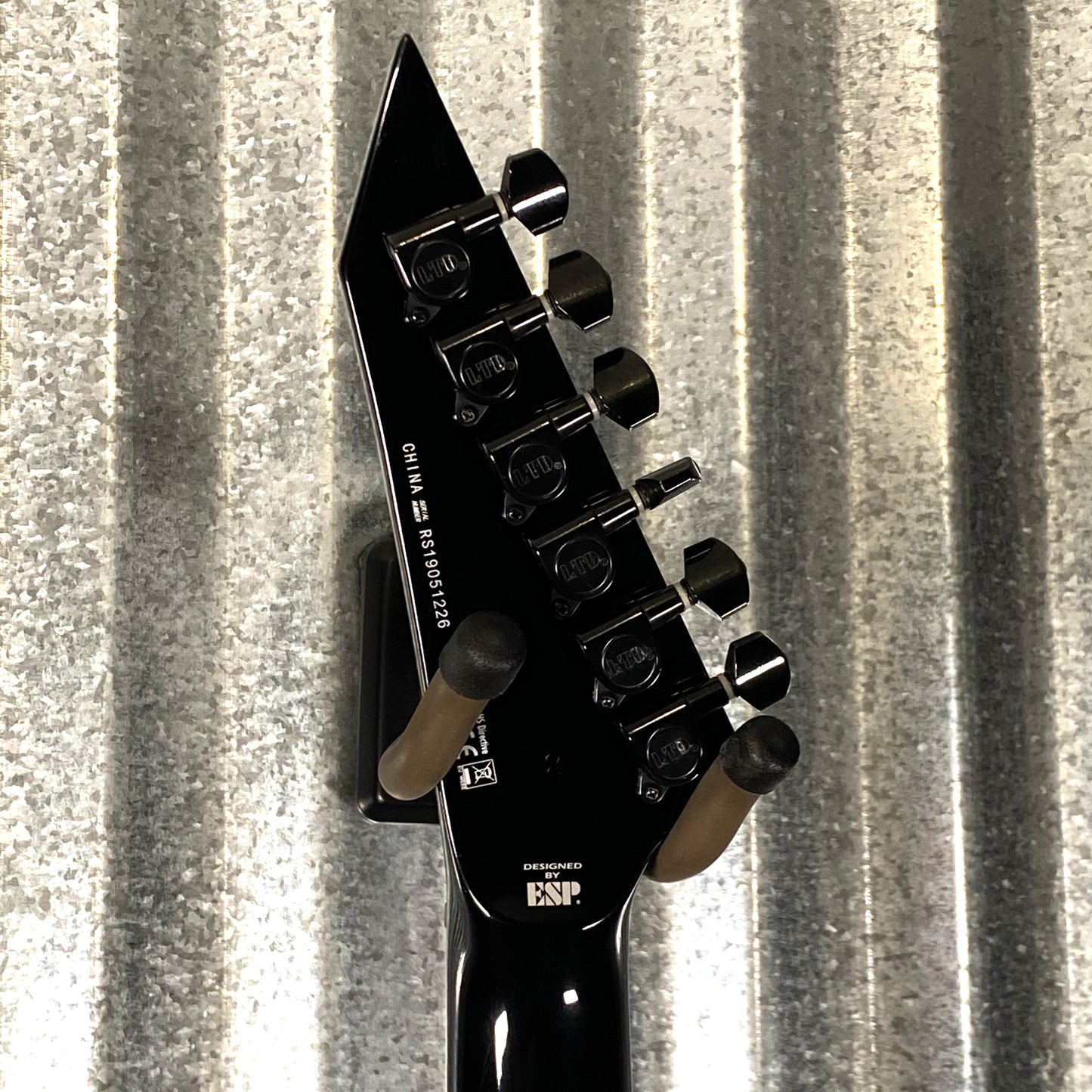ESP LTD EX-200 Gloss Black Guitar LEX200BLK #1226 Used