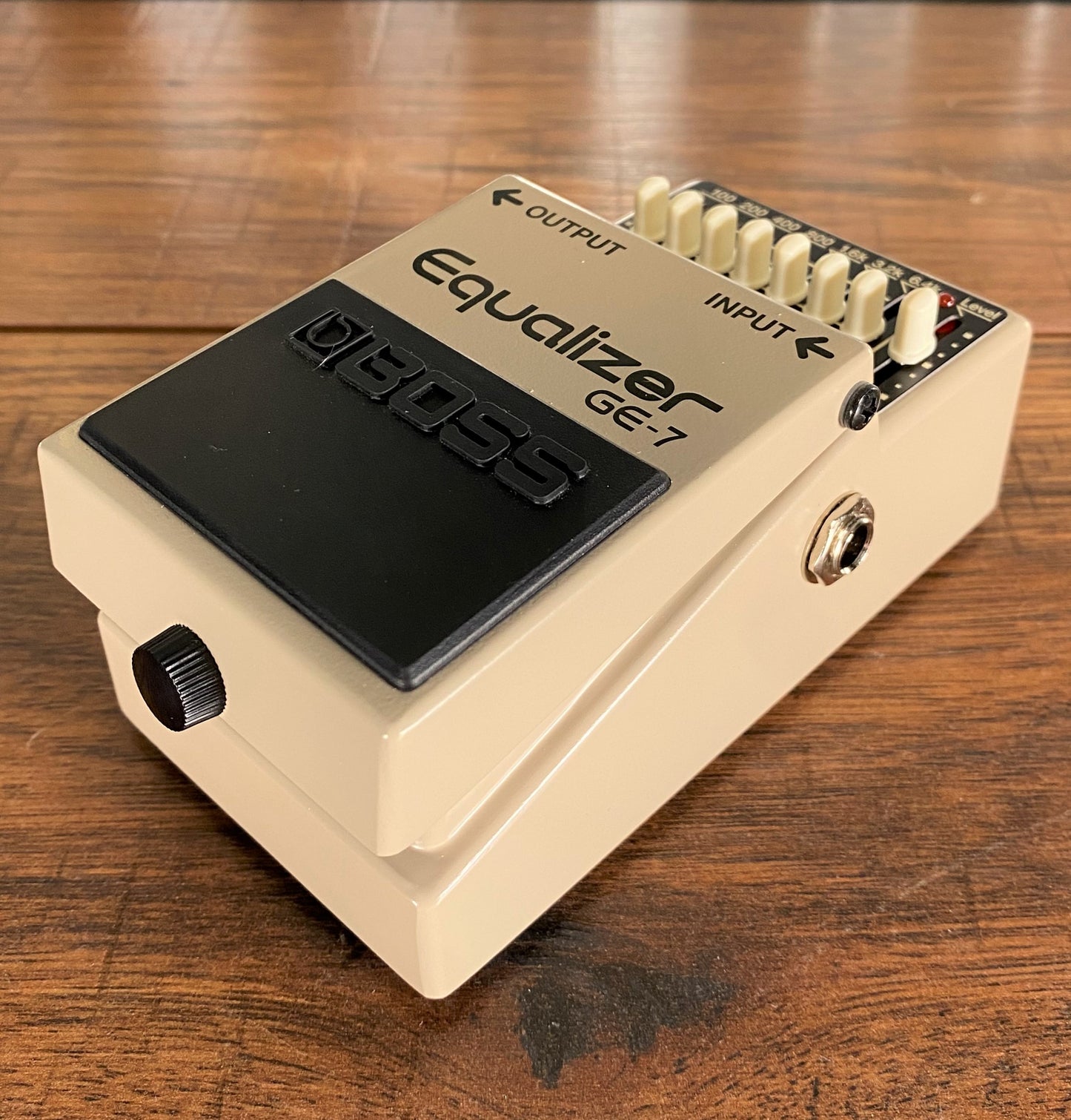 Boss GE-7 Seven Band Graphic Equalizer Guitar Effect Pedal Used