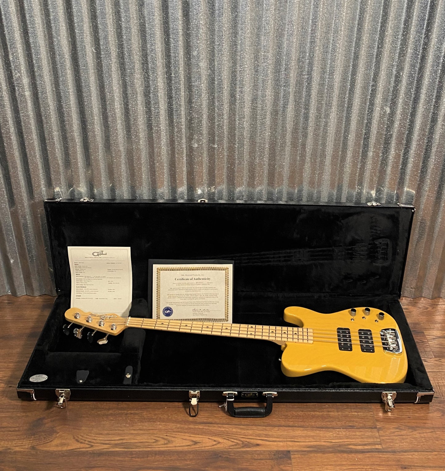 G&L USA ASAT Bass Butterscotch Blonde 4 String & Case #7027