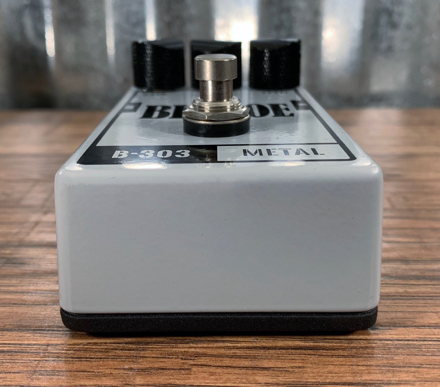 Big Joe Stomp Box Analog Metal B-303 Big Joe Series Distortion Guitar Effects Pedal