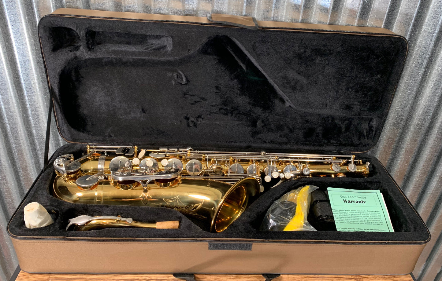 Eldon by Antigua ETS420LN Tenor Saxophone & Case #9 Used