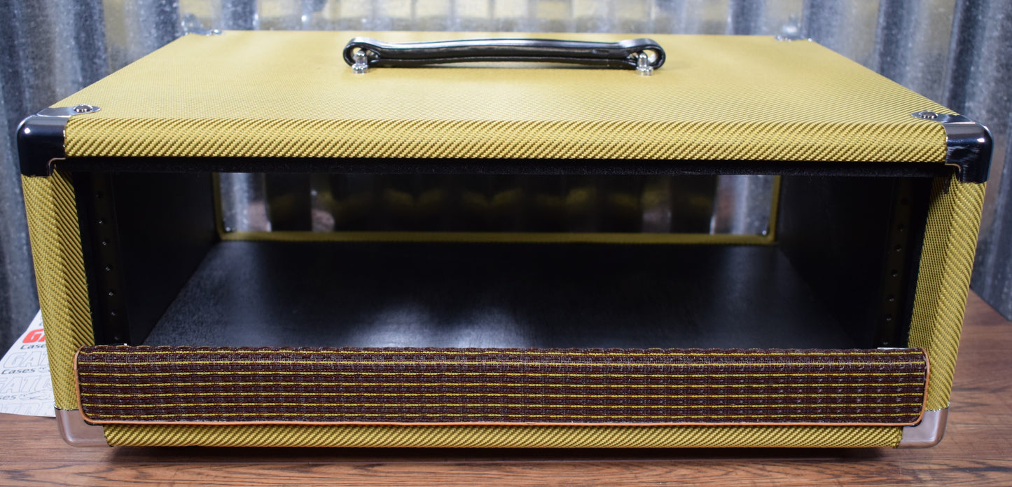 Gator Cases GR-RETRORACK-3TW 3 Space Guitar & Bass Amplifier/Effects Rack Case Tweed