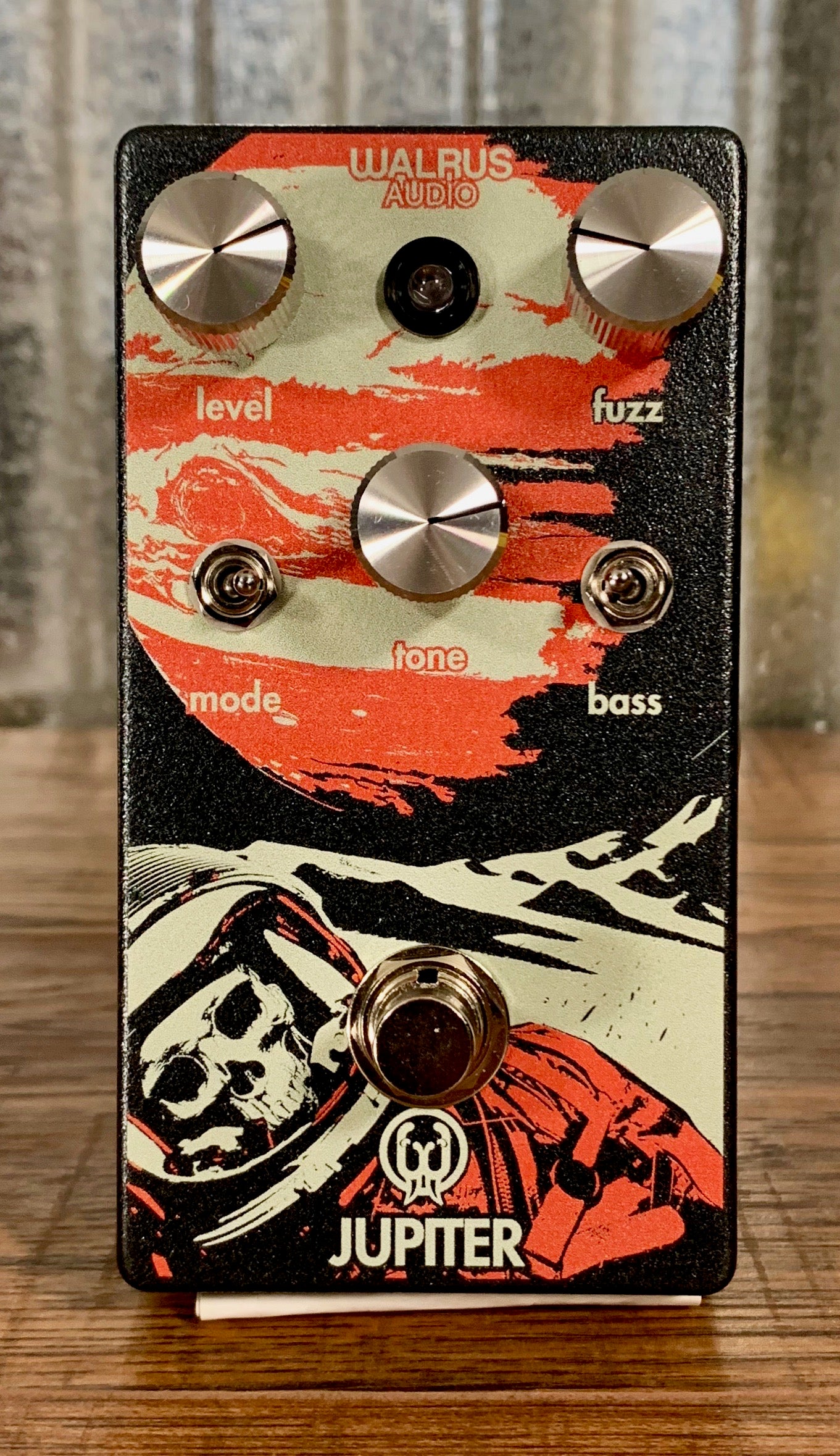 Walrus Audio Jupiter Multi-Clip Fuzz V2 Guitar Effect Pedal Demo