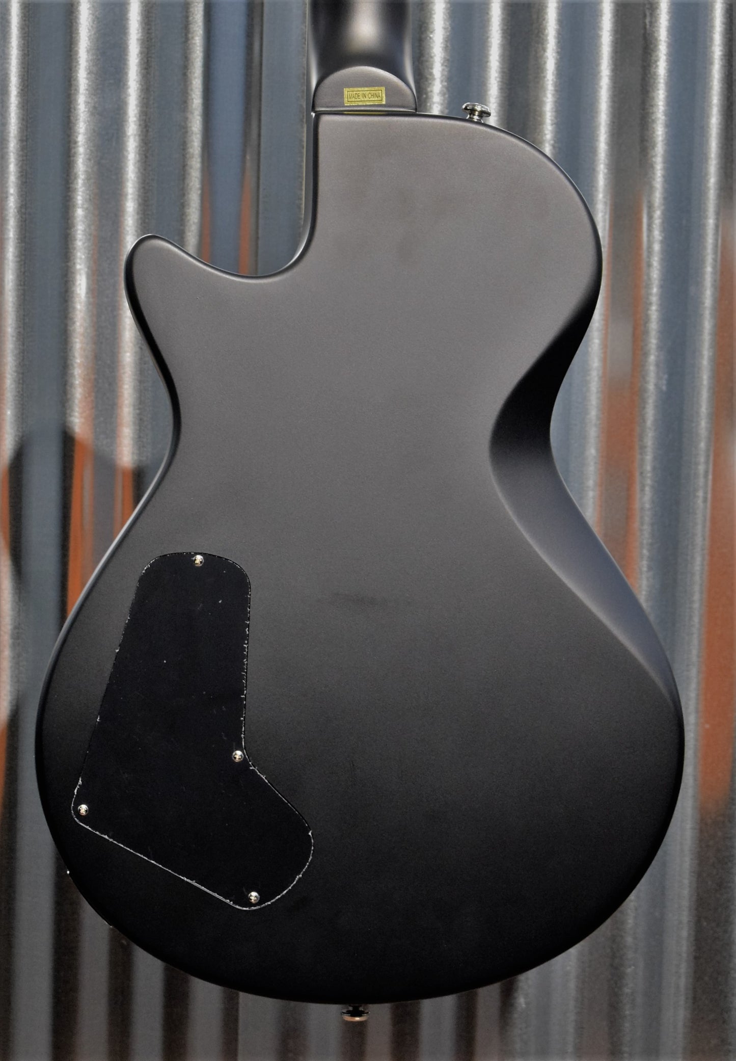Hagstrom Ultra Max Milky Mandarin Satin Guitar ULMAX-MMD #0215 Demo