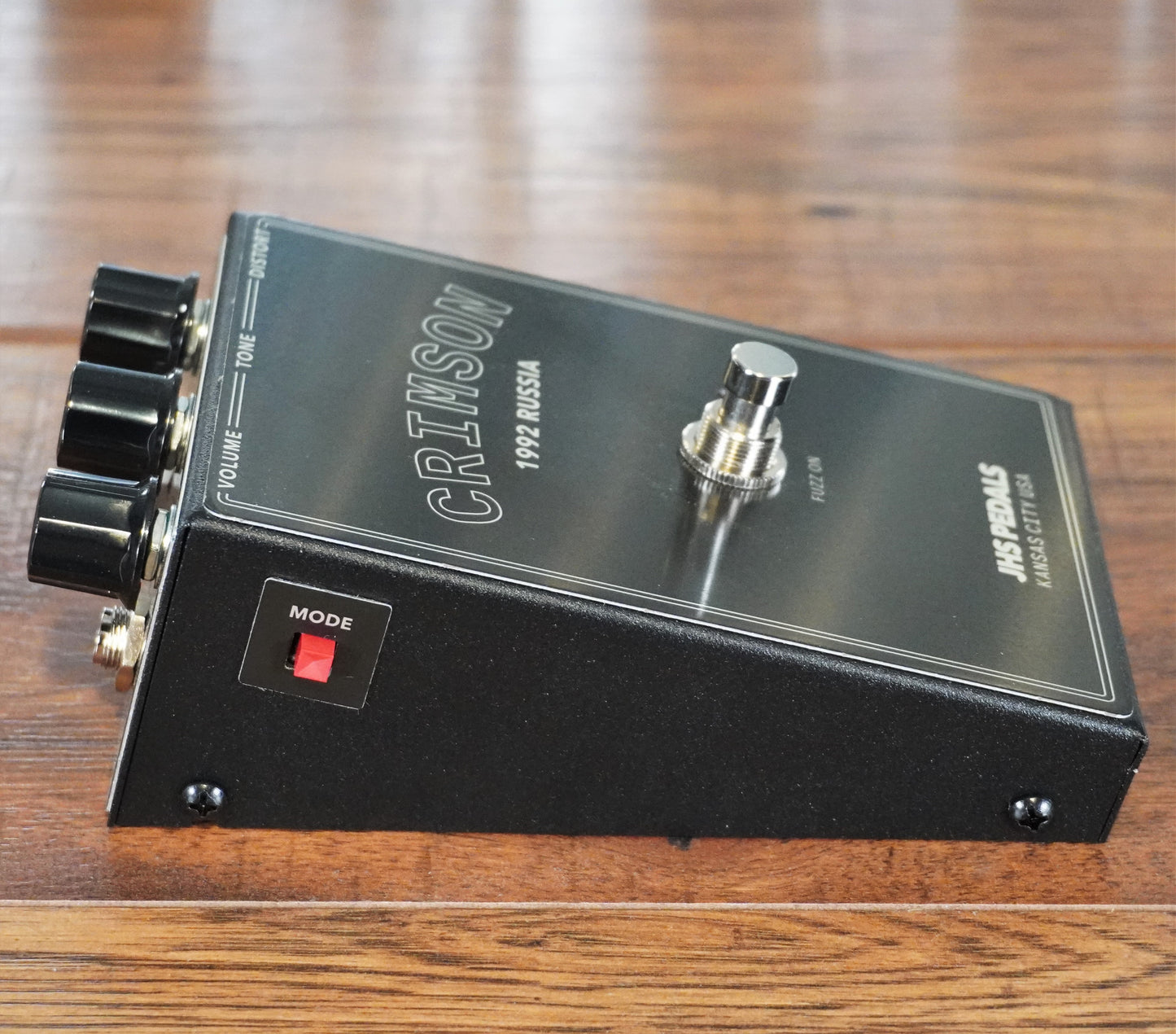 JHS Pedals Crimson Fuzz Guitar Effect Pedal Demo
