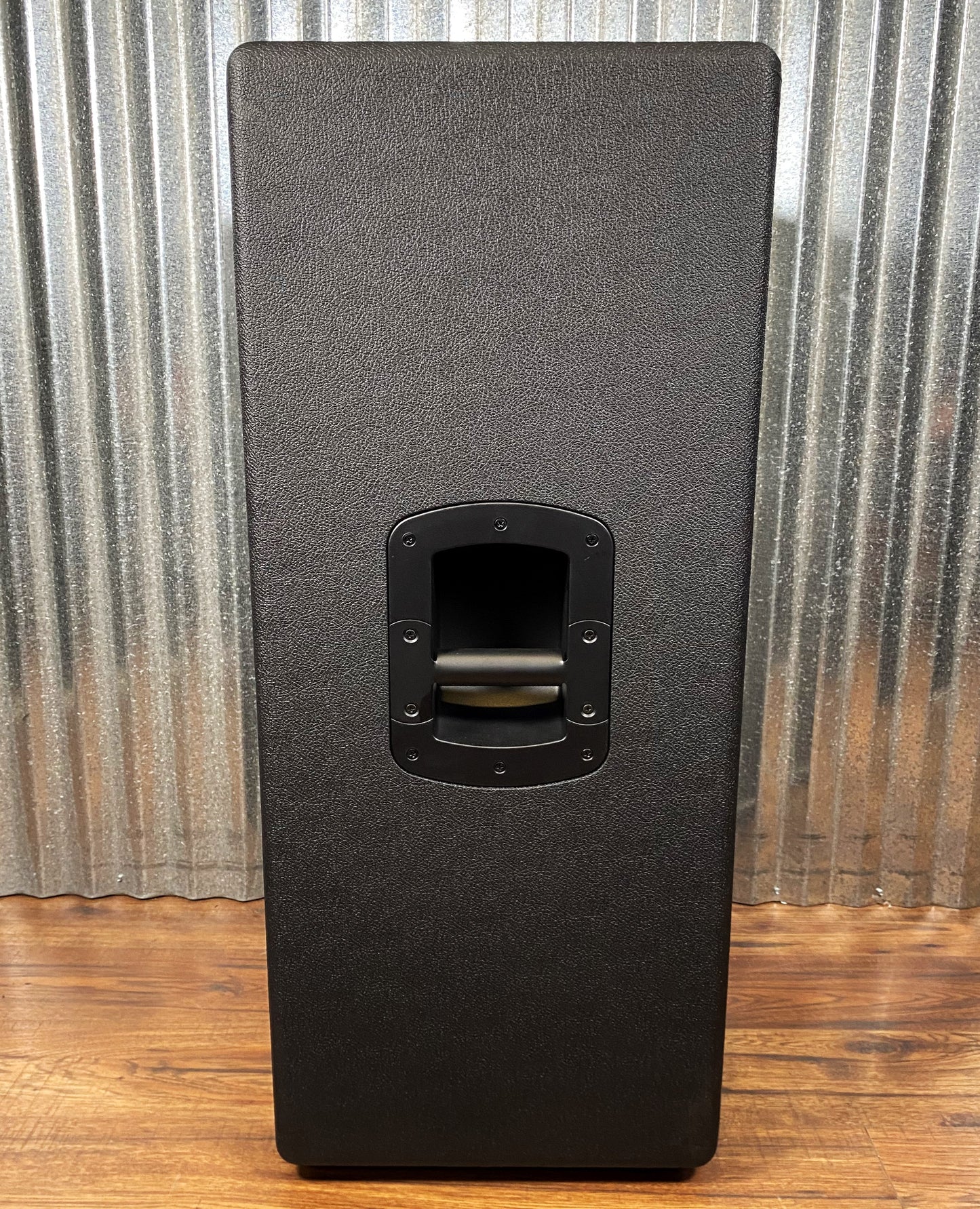 Laney Digbeth DBV-410-4 Vertical 4x10" 600 Watt Bass Amplifier Extension Speaker Cabinet 4 Ohm