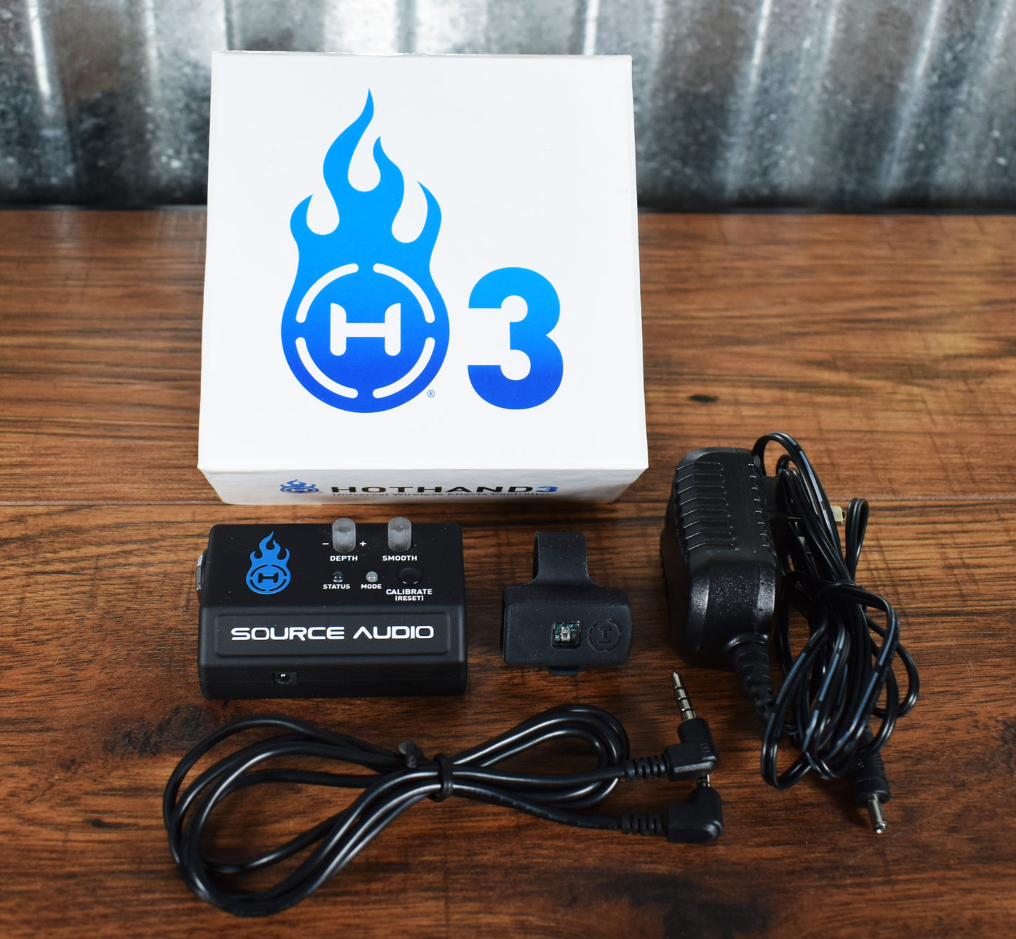 Source Audio Hot Hand 3 Wireless Guitar Bass Effects Controller HotHand Used