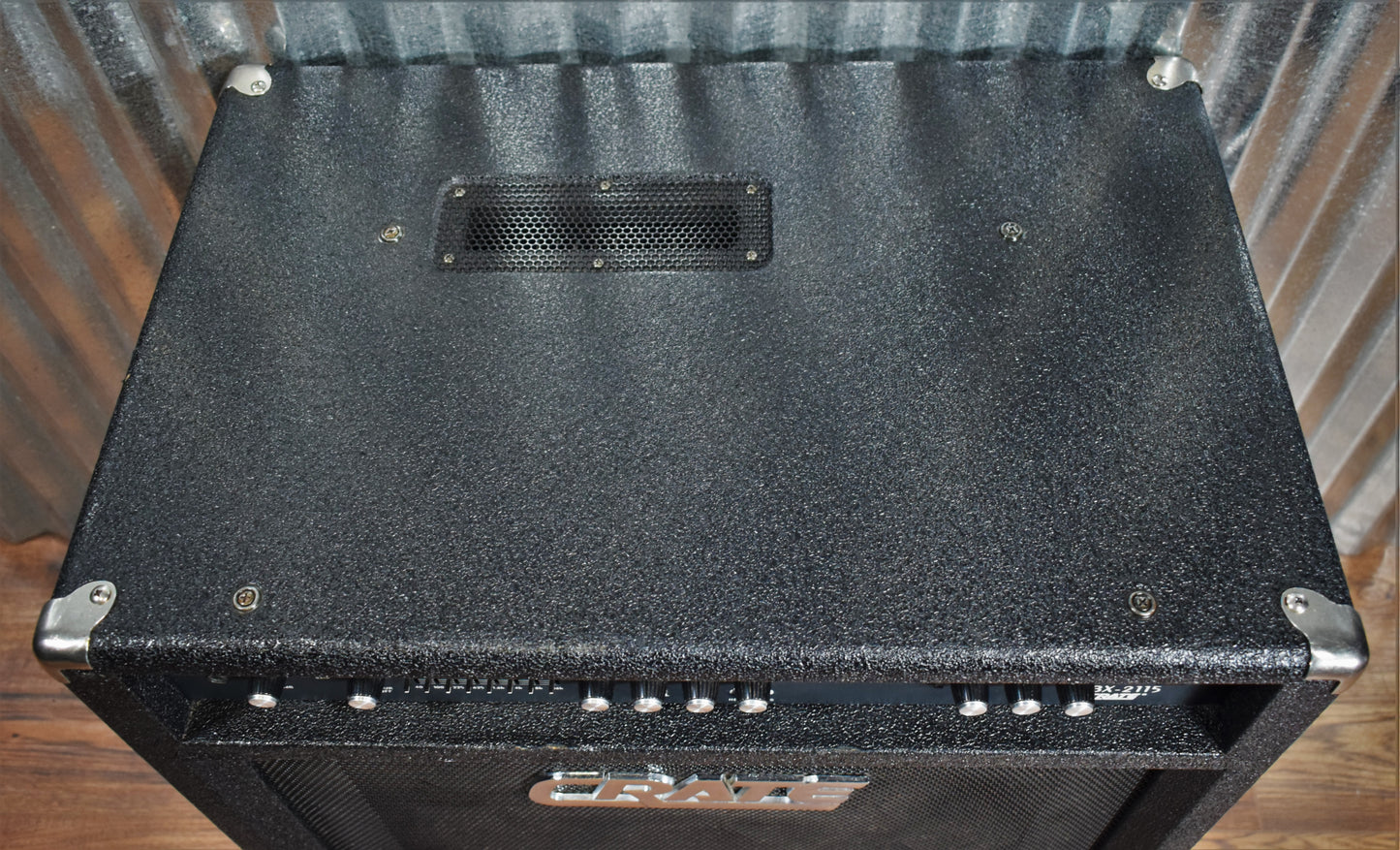Crate BX-2115 200 Watt Bass Amplifier Combo Used