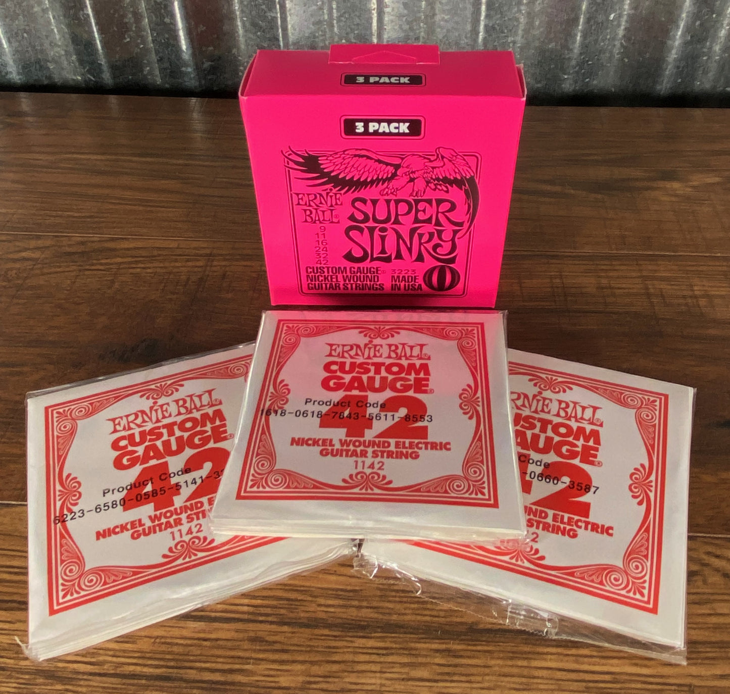 Ernie Ball Super Slinky 9-42 Electric Guitar String Set 3 Pack