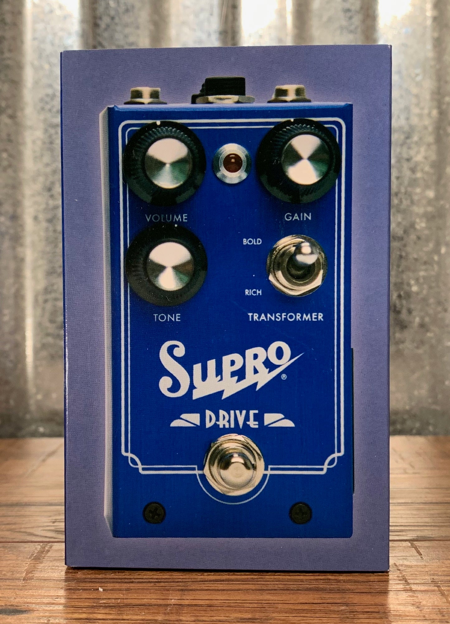 Supro USA 1305 Drive Overdrive Guitar Bass Effect Pedal Demo