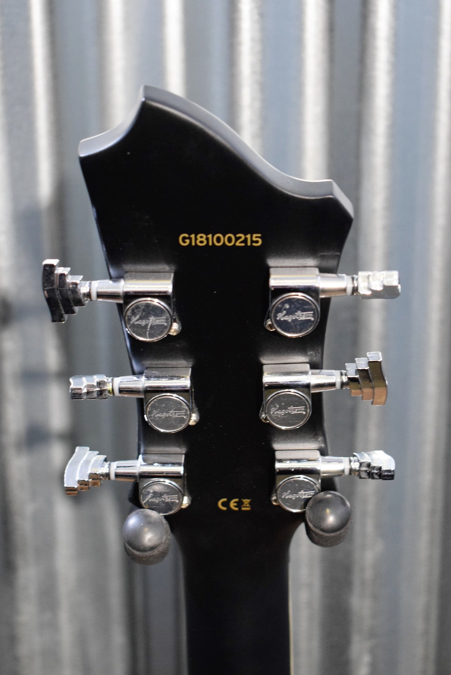 Hagstrom Ultra Max Milky Mandarin Satin Guitar ULMAX-MMD #0215 Demo