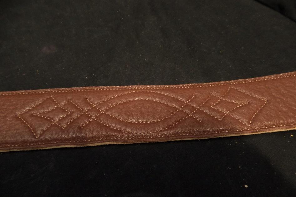 Levy's Leather DM1SG-BRN 2.5 Inch Gament Leather Guitar Strap Brown