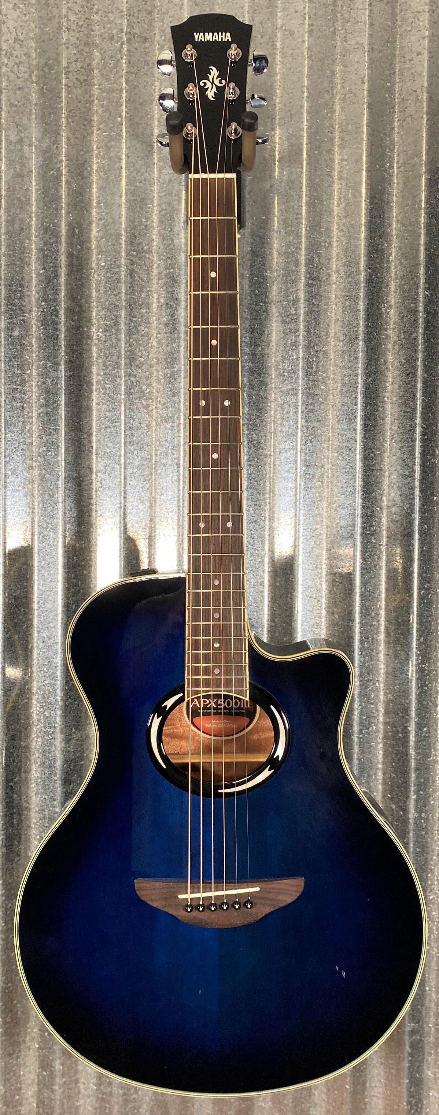 Yamaha APX500III Oriental Blue Thinline Cutaway Acoustic Electric Guitar #1861 Used