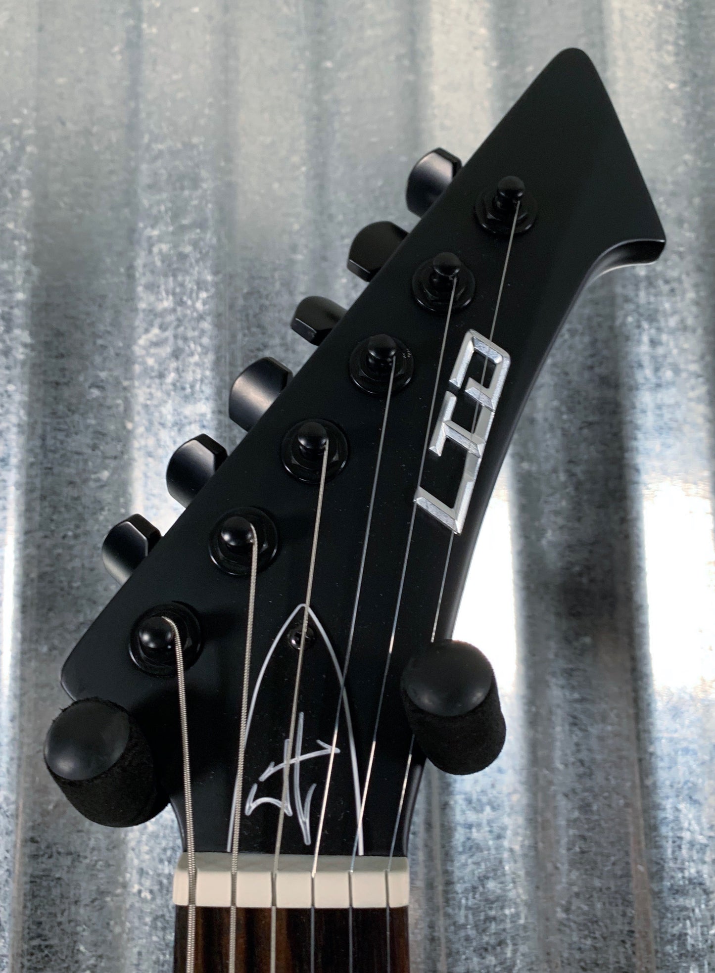 ESP LTD Snakebyte James Hetfield Black Satin Guitar & Case LSNAKEBYTEBLKS #0132