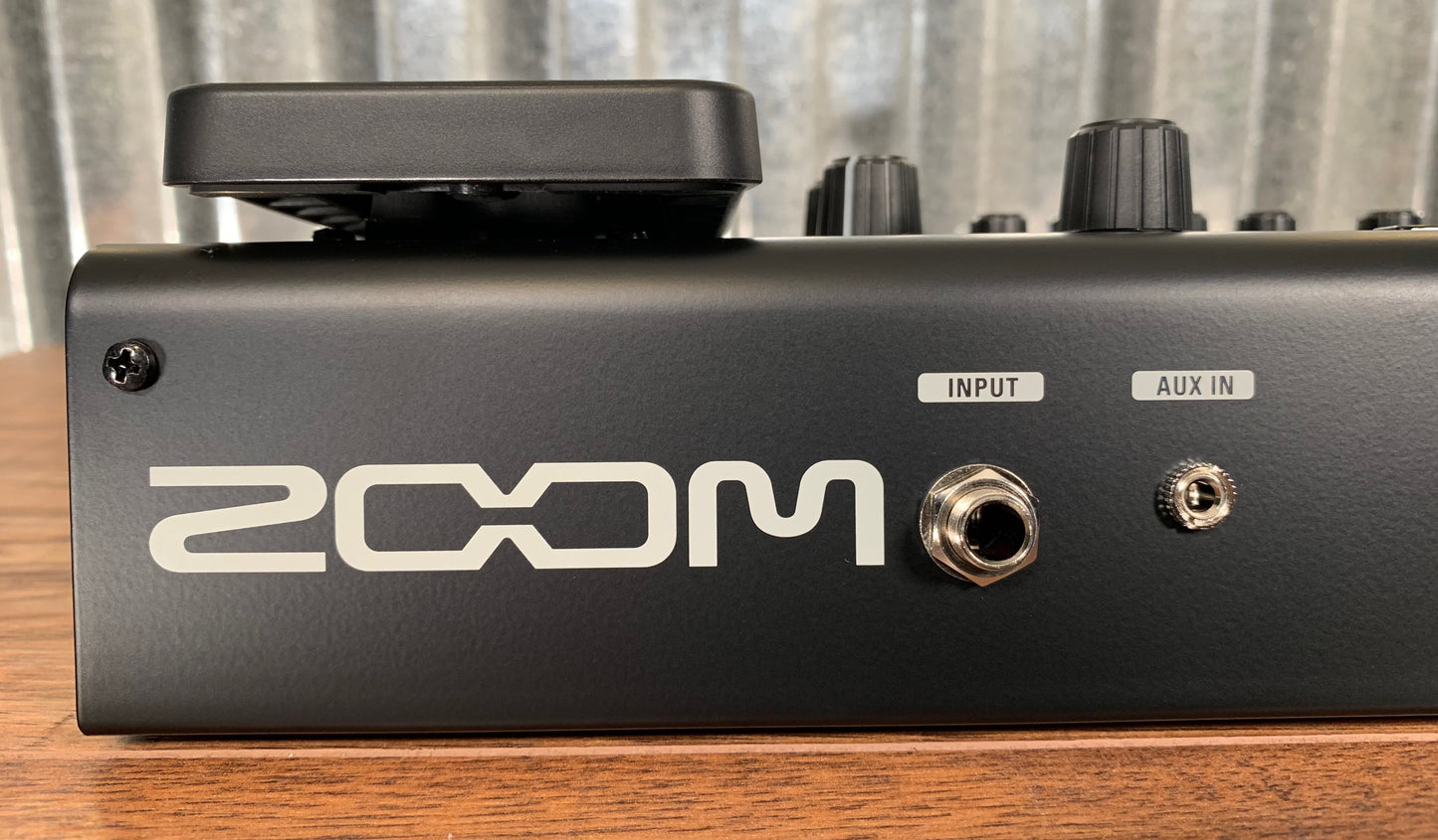 Zoom G5n Multi-Effect Processor & Expression Guitar Effect Pedal Demo