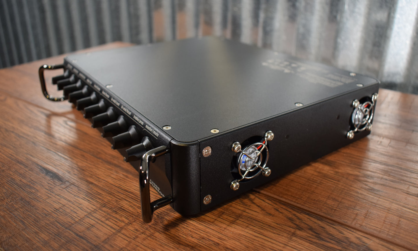 Gallien-Krueger GK Fusion S 1200 Watt Bass Amplifier Head Demo