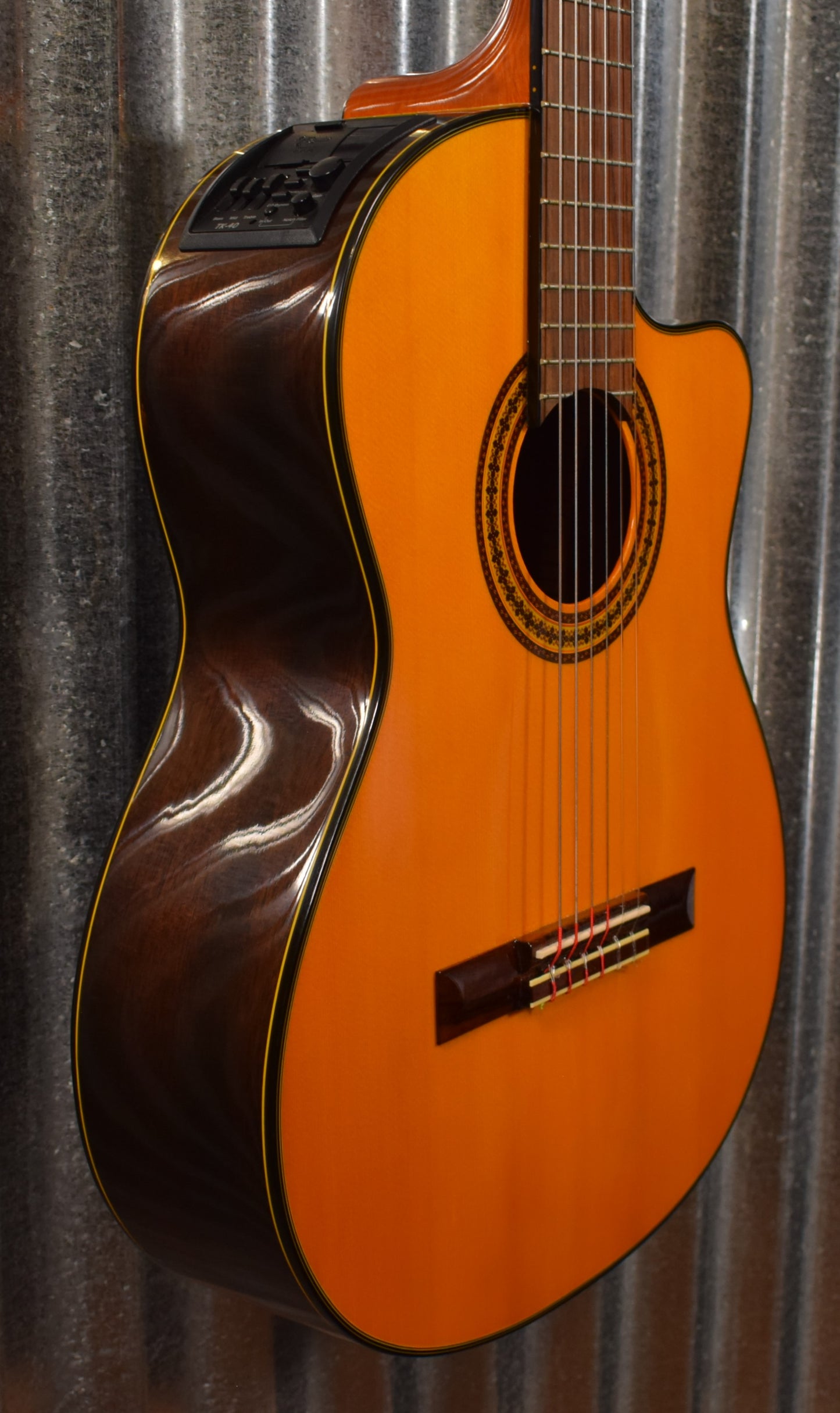 Takamine G Series EG522C Cutaway Classical Acoustic Electric & Case #1566 Used