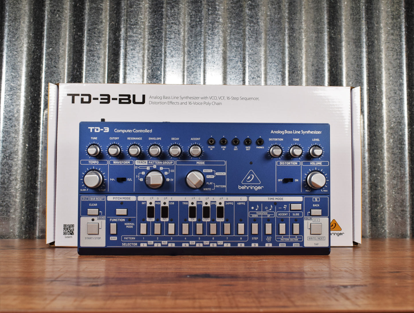 Behringer TD-3-BU Analog Bass Line Synthesizer Blue