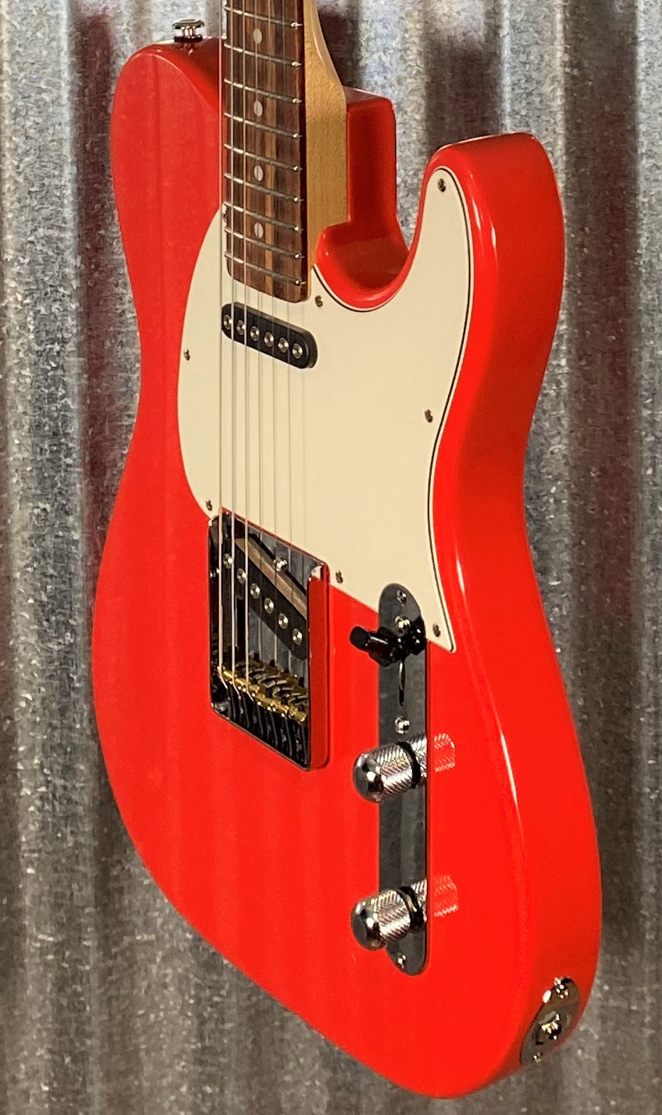 G&L USA Fullerton Deluxe ASAT Classic Fullerton Red Guitar & Bag Blem #0126
