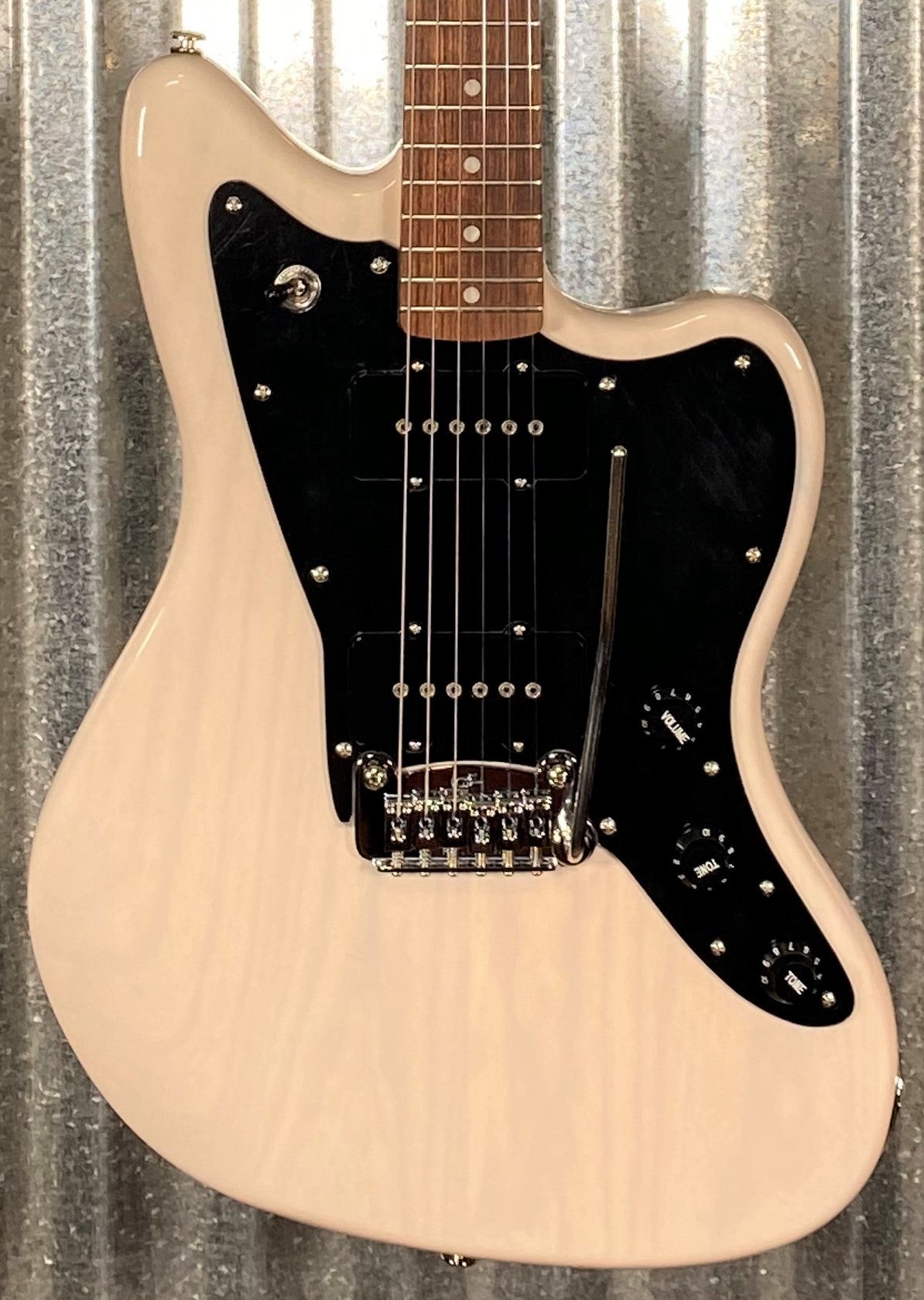 G&L USA Fullerton Deluxe Doheny Blonde Guitar & Bag Blem #0229