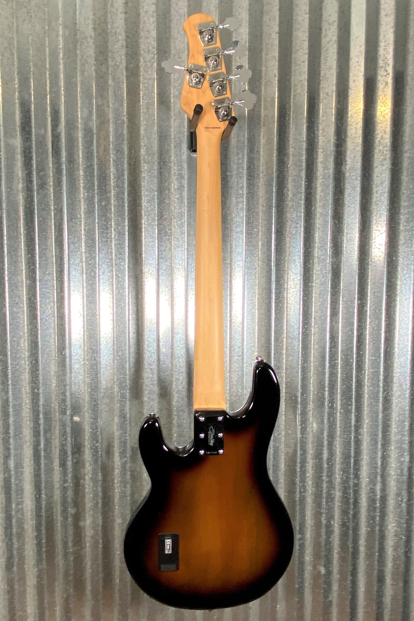 Sterling by Music Man Stingray Classic RAY25CA 3-Tone Sunburst 5 String Bass & Bag #7332 Used
