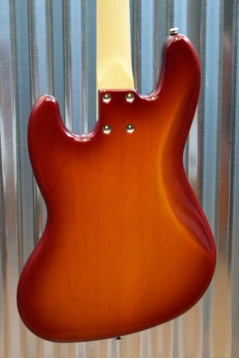 G&L Guitars USA JB 4 String Jazz Bass JB Cherryburst & Case 2016 #8148