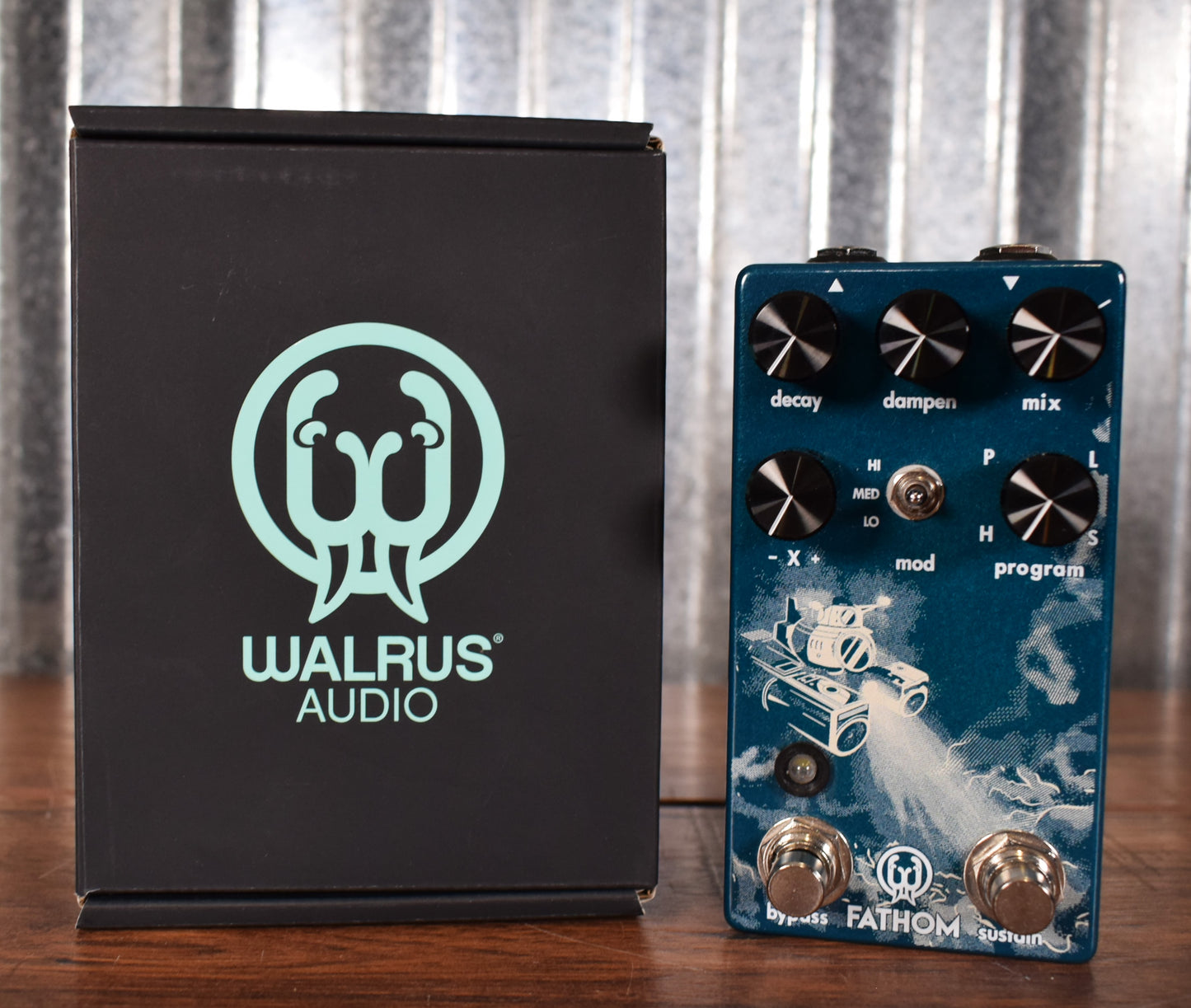 Walrus Audio Fathom Multi-Function Reverb Guitar Effect Pedal Used