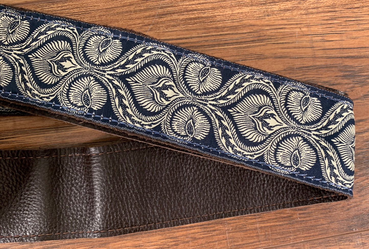 Levy's MGJ-001 2" Jacquard Weave Guitar Strap Blue White