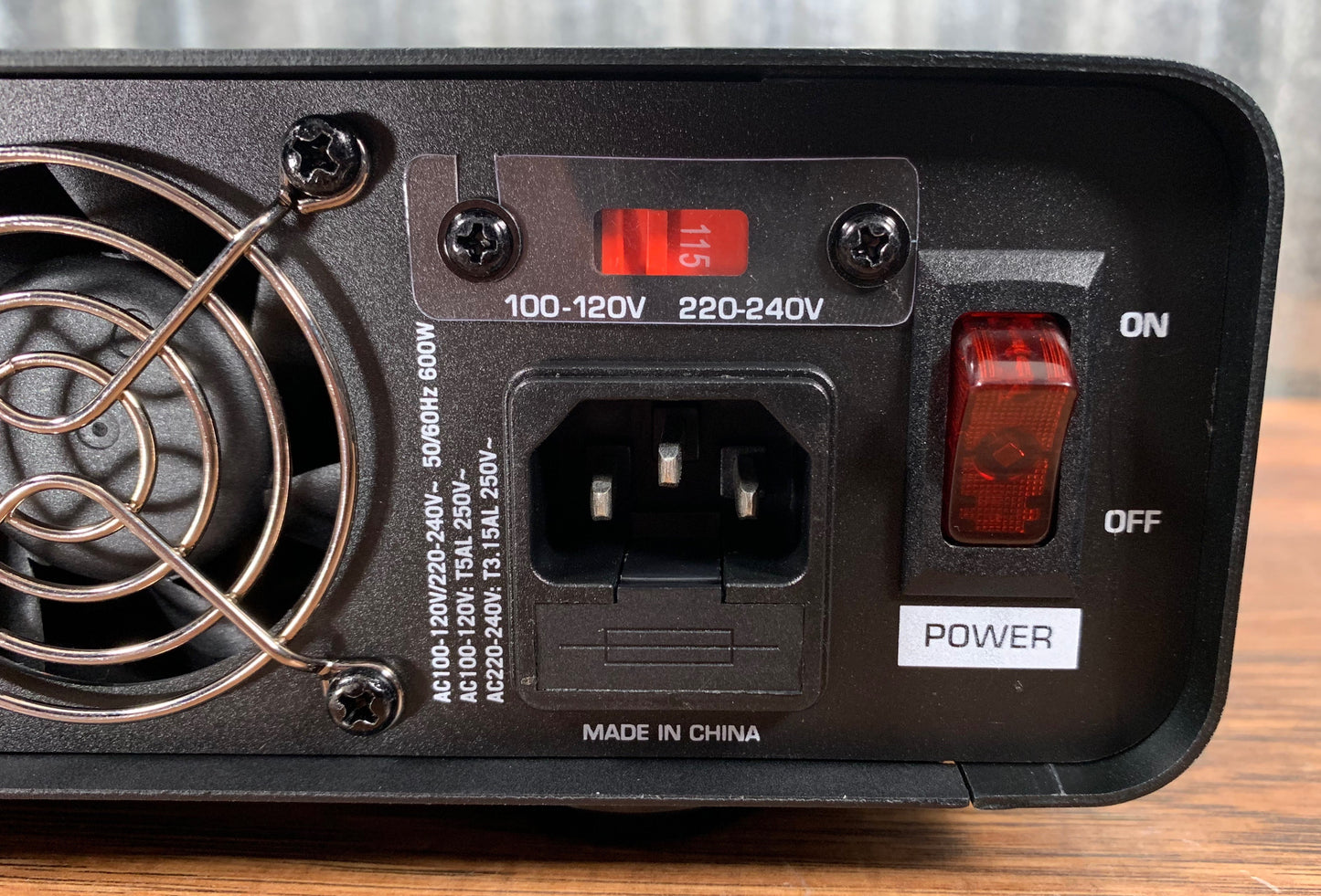 Hartke TX600 600 Watt Lightweight Tube Preamp Bass Amplifier Head