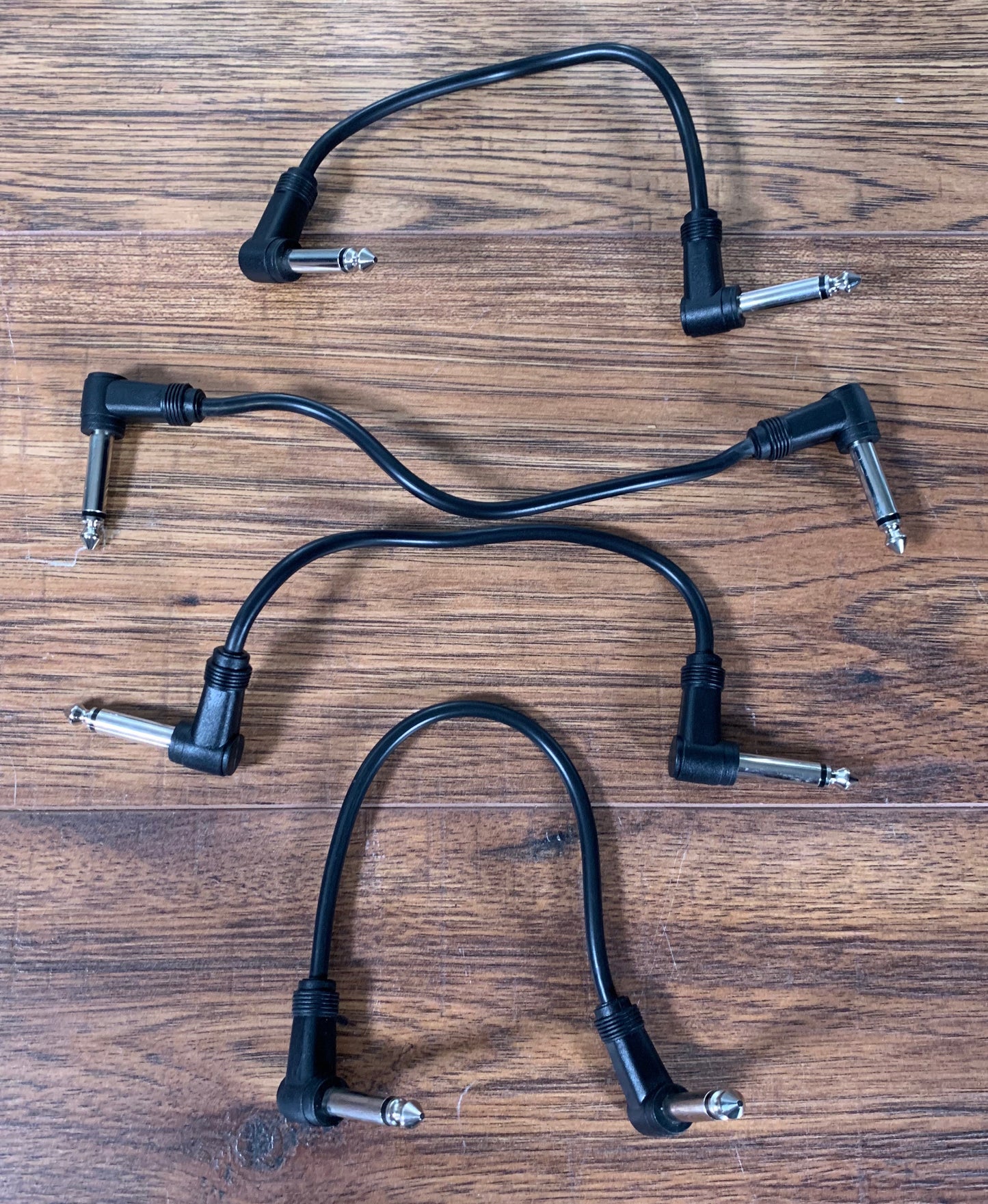 Behringer Right Angle 6" Black Guitar Bass Effects Pedalboard Patch Cable 4 Pack