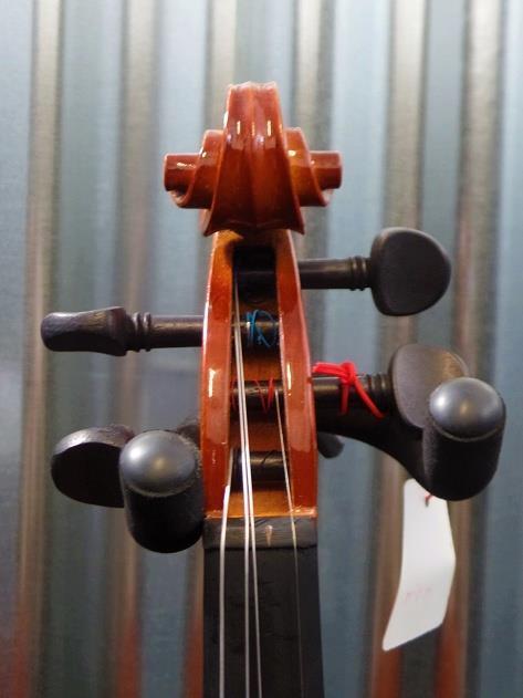 Belmonte 9045 4/4 Violin Brown with Bow & Case #1002 *