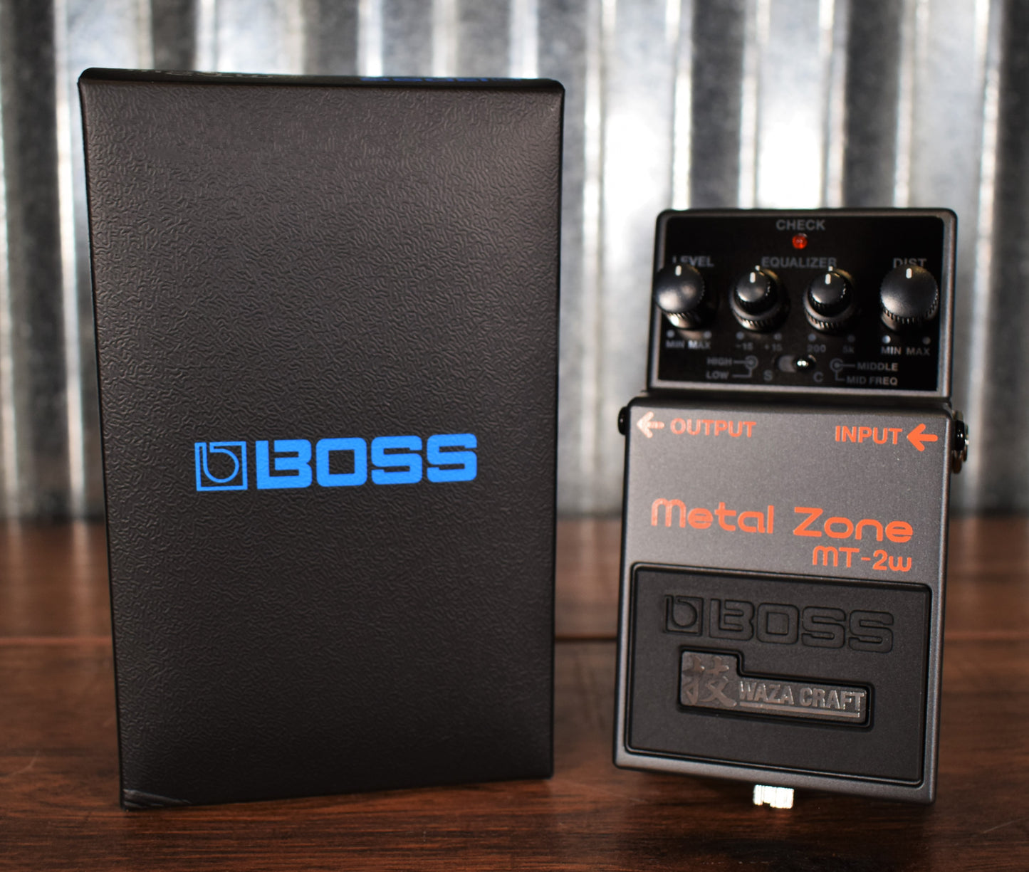 Boss MT-2W Waza Craft Metal Zone Distortion Guitar Effect Pedal