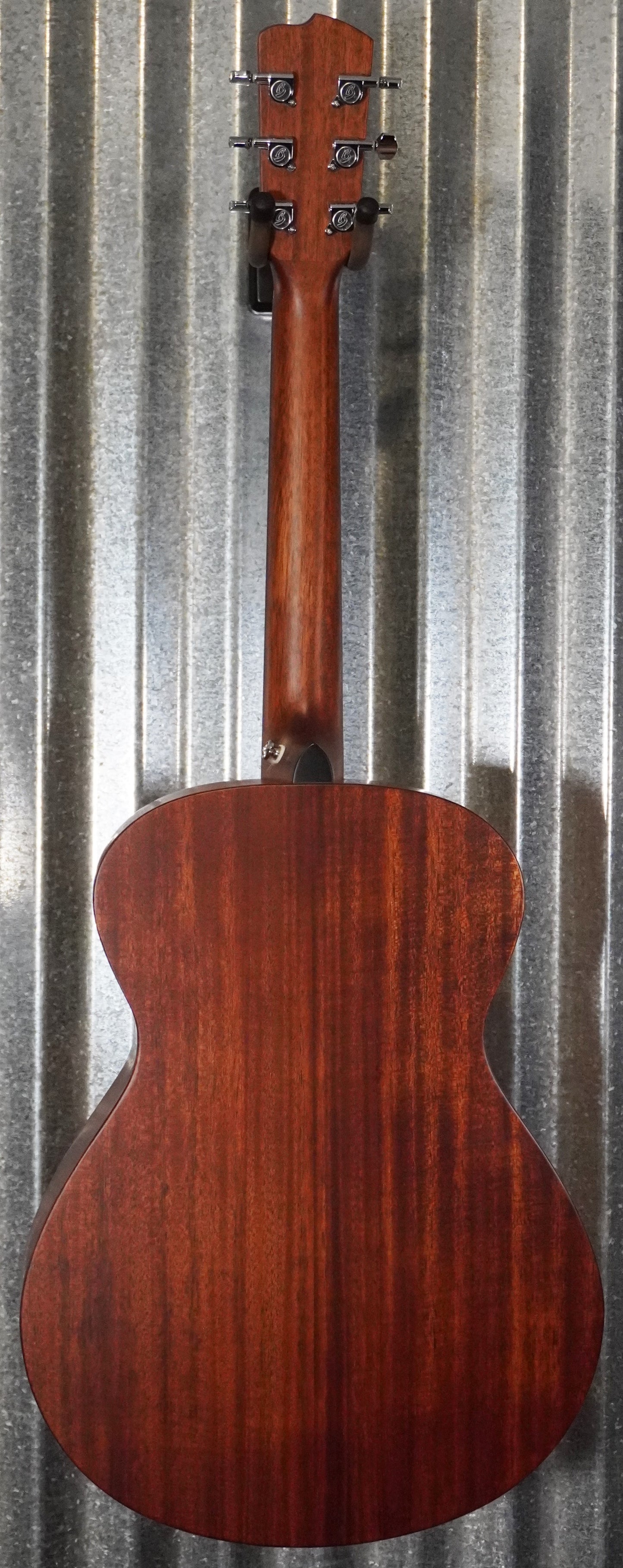 Breedlove Discovery S Concertina Acoustic Guitar DSCA01RCAM #1212 Used
