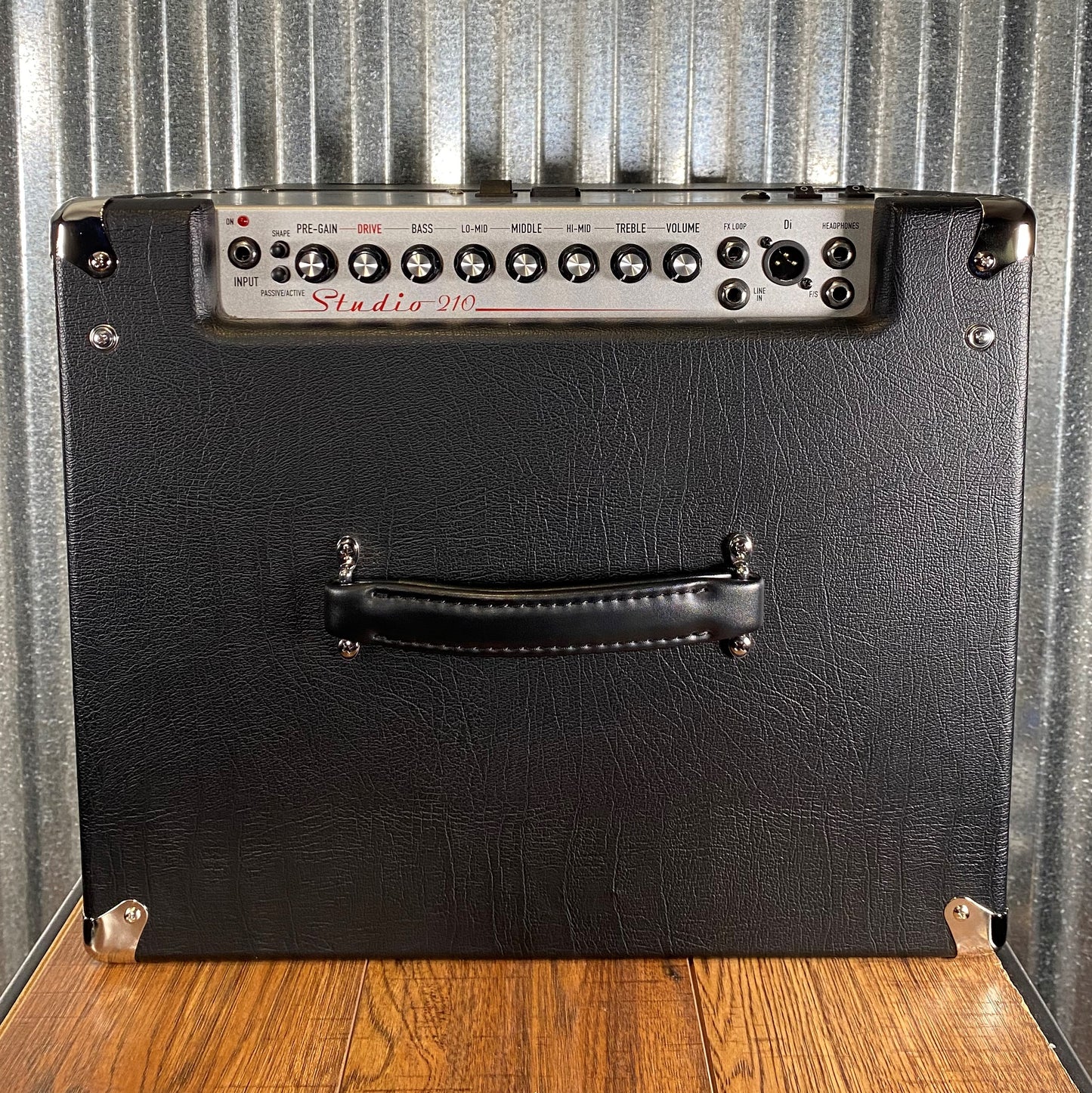 Ashdown STUDIO210 300 Watt 2x10 NEO Superlight Bass Combo Amplifier