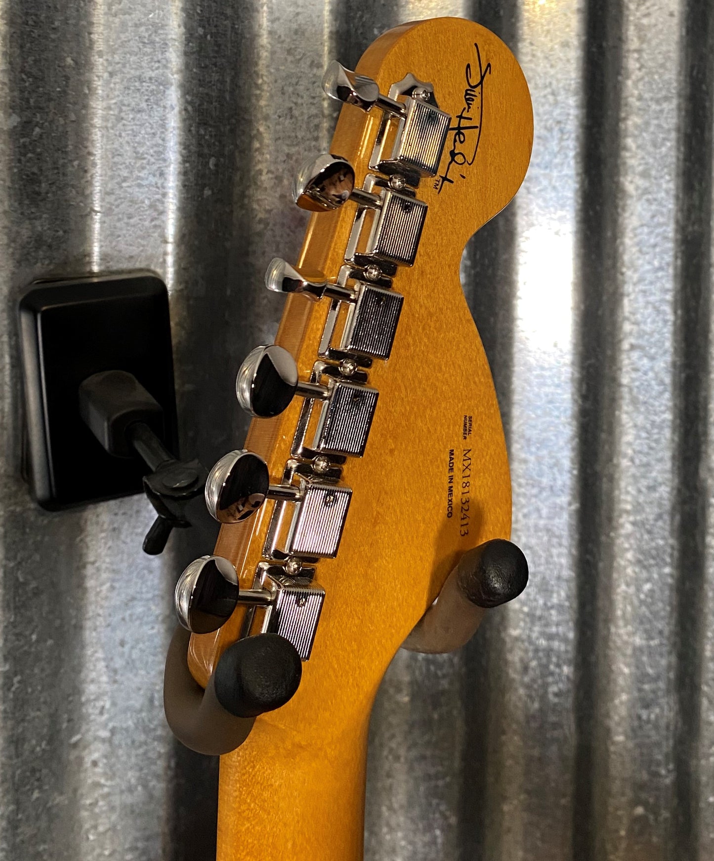 Fender Limited Edition Jimi Hendrix Stratocaster Ultraviolet Guitar & Bag MIM #2413 Used