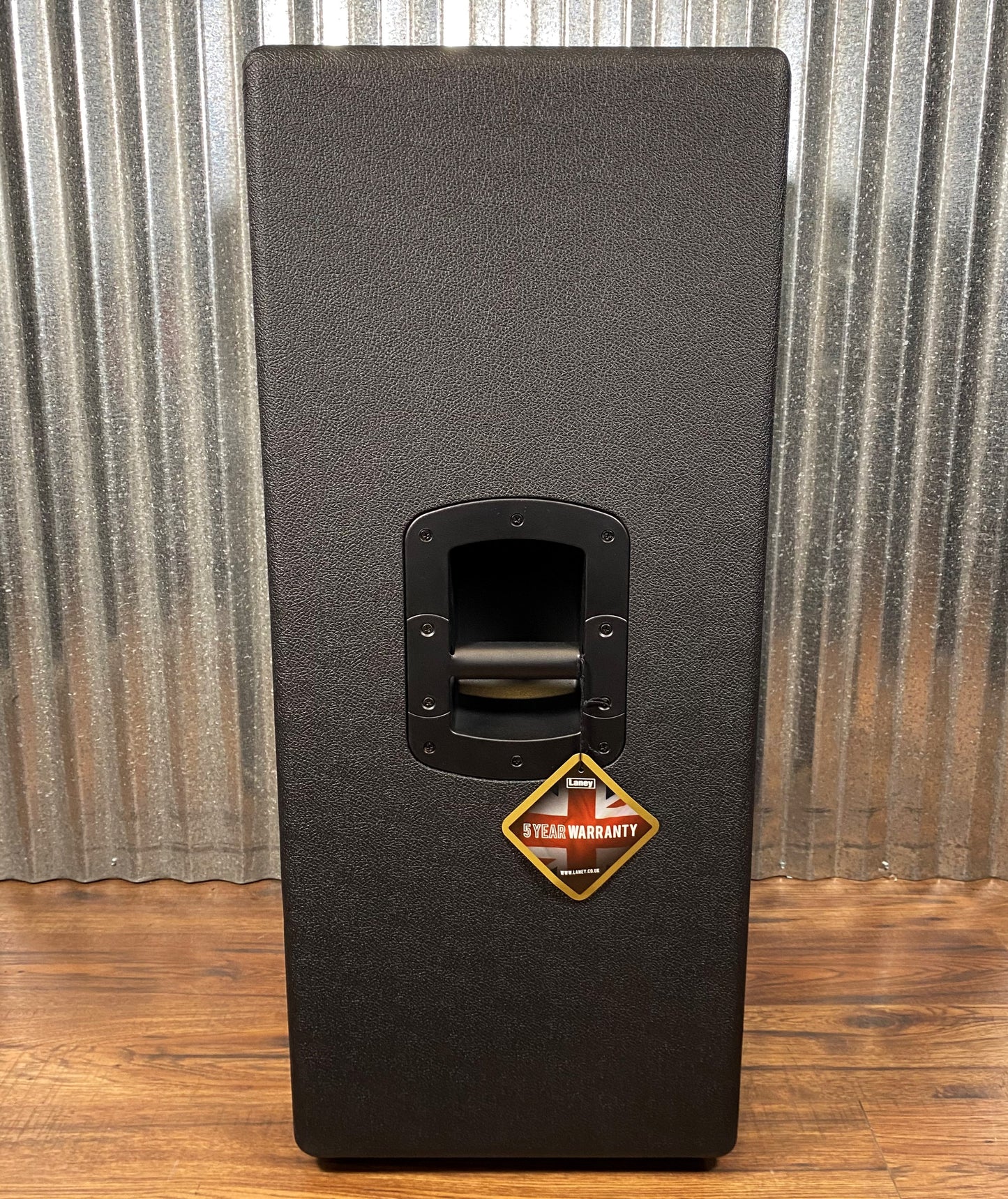 Laney Digbeth DBV-410-4 Vertical 4x10" 600 Watt Bass Amplifier Extension Speaker Cabinet 4 Ohm