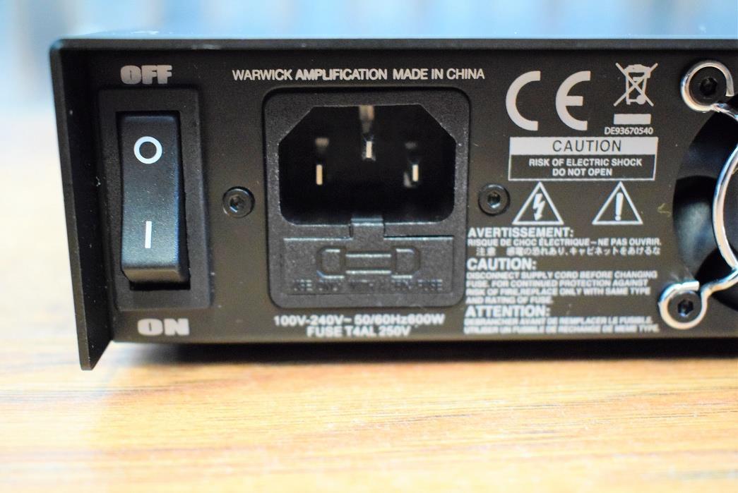 Warwick LWA500 500 Watt Light Weight Bass Amplifier Head LWA 500 B Stock