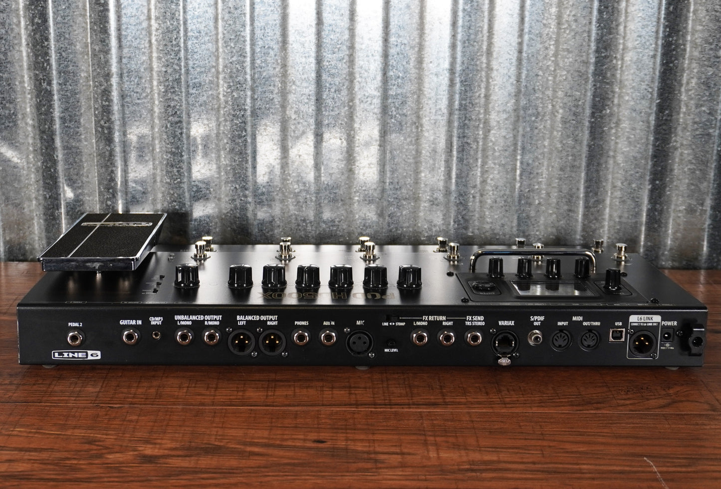 Line 6 POD HD 500X Guitar Multi Effect Processor Used