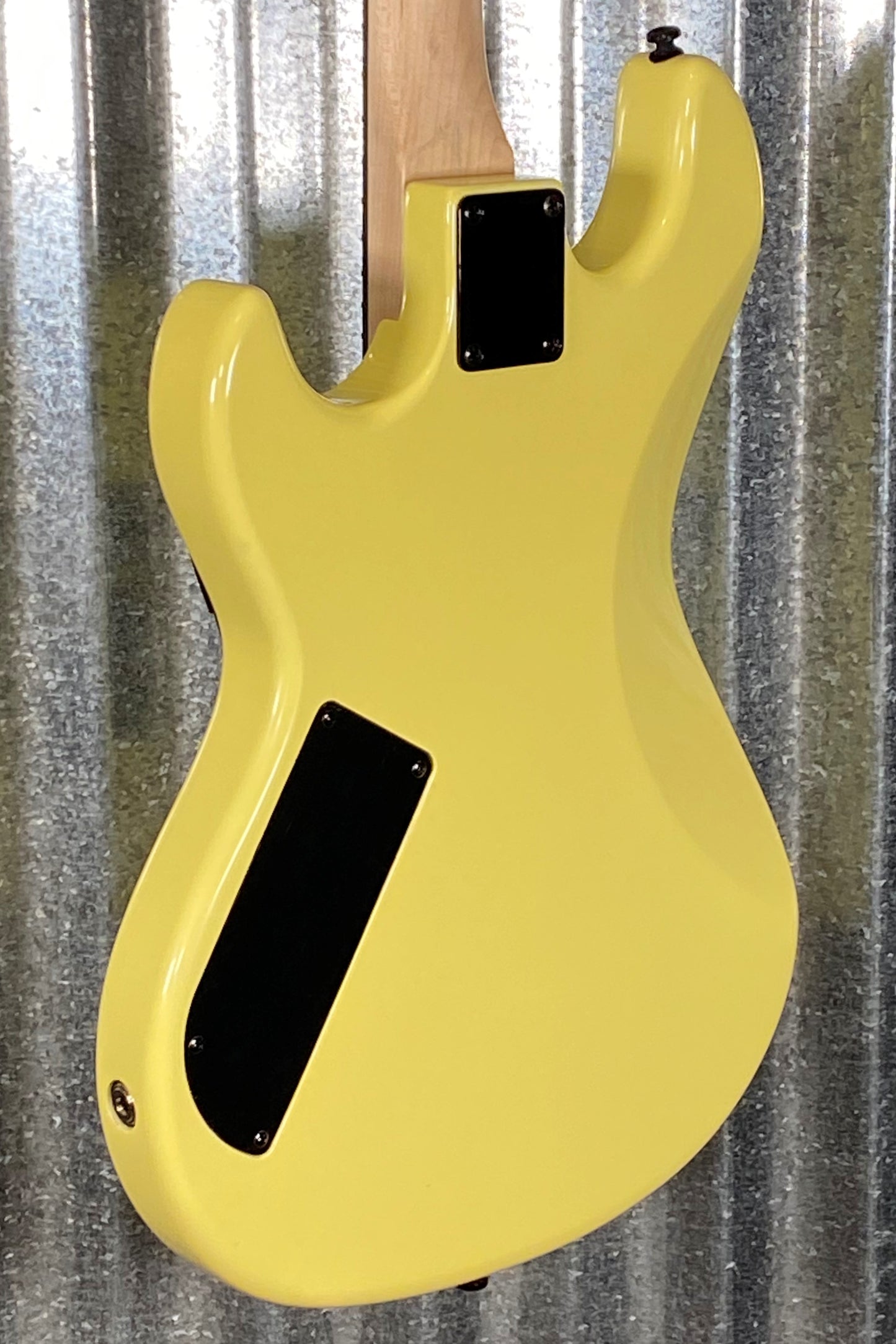 G&L Tribute Jerry Cantrell Rampage Ivory Guitar #0568 Used