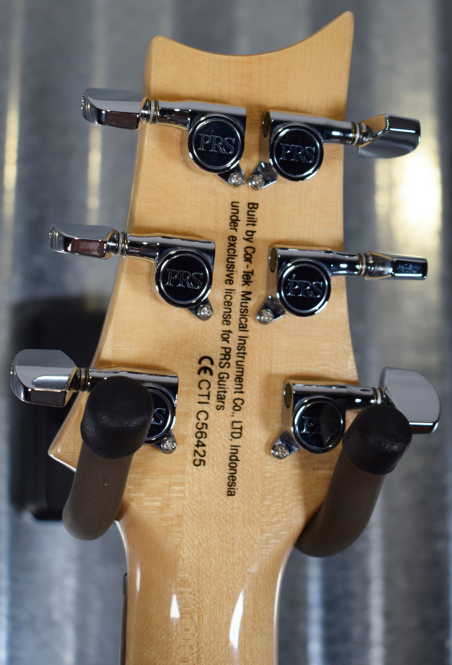 PRS Paul Reed Smith SE Custom 24 Bonnie Pink Guitar & Bag #6425