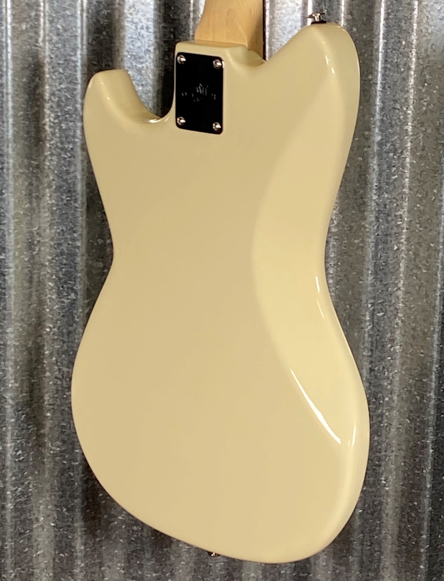 G&L USA Custom Fallout 4 String Short Scale Bass Vintage White & Bag #8044