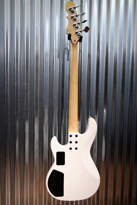 G&L Tribute M-2000 GTB 4 String Carved Top Gloss White Bass & Case M2000 #6247