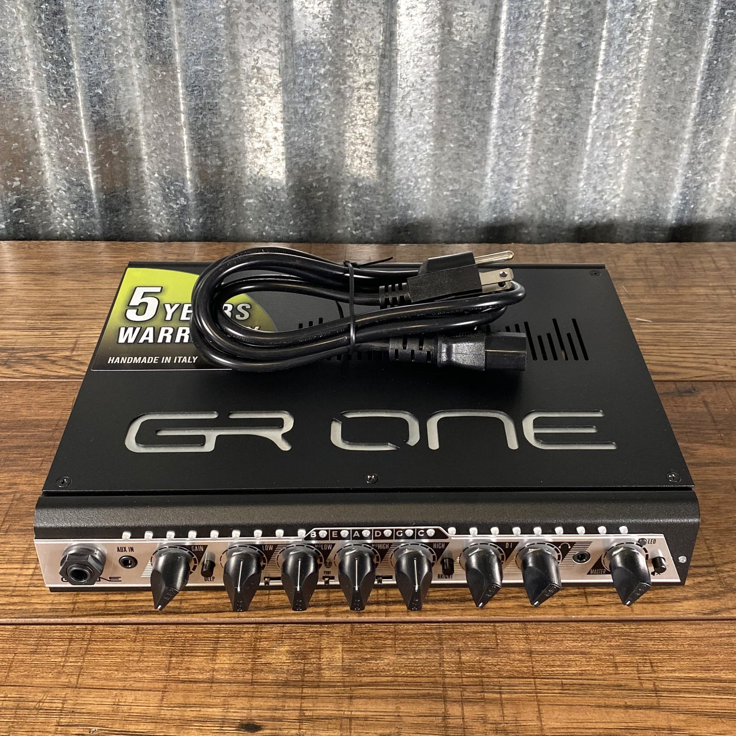 GR Bass ONE 350 Watt Compact Bass Amplifier Head Black