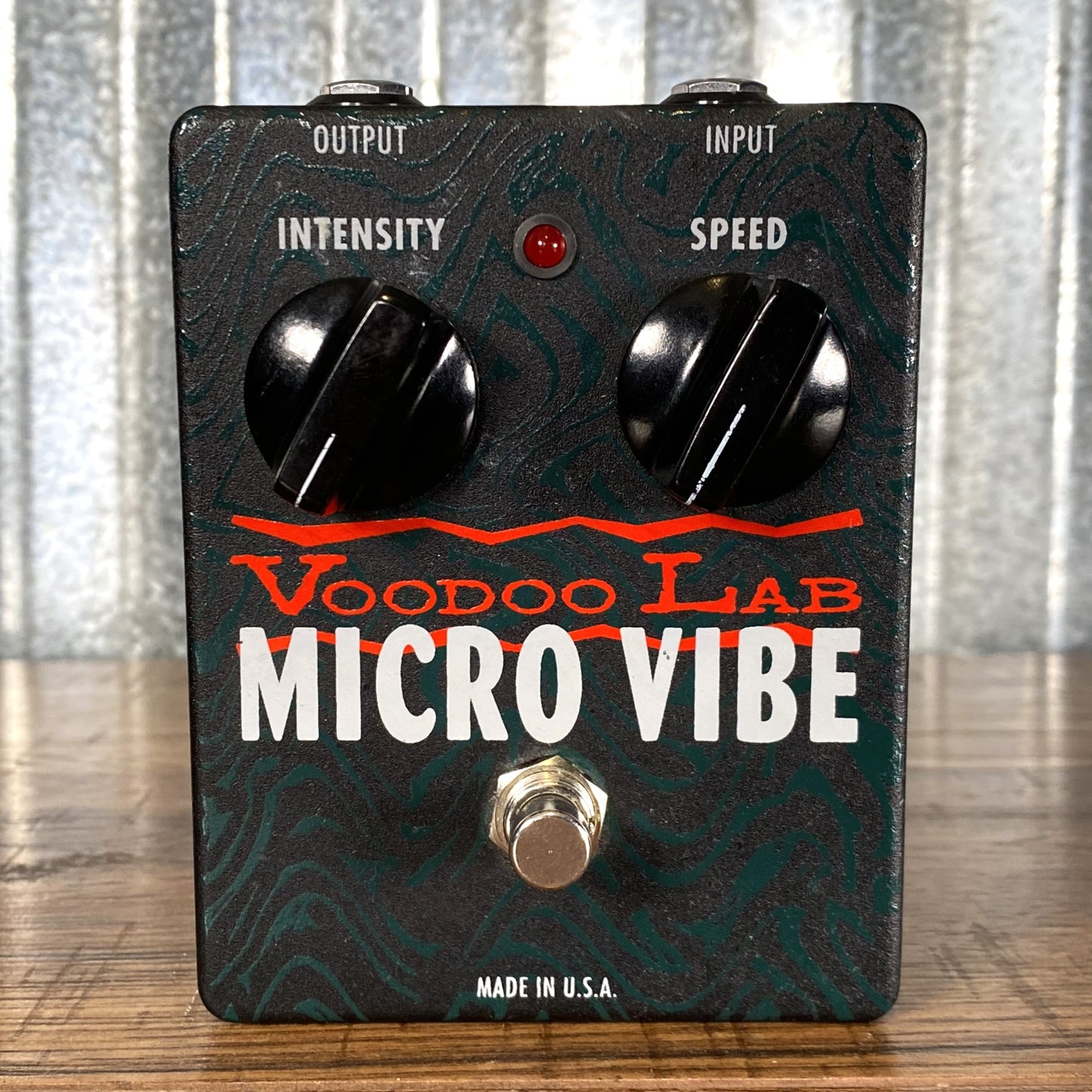 Voodoo Lab Micro Vibe Vibrato Guitar Effect Pedal Used