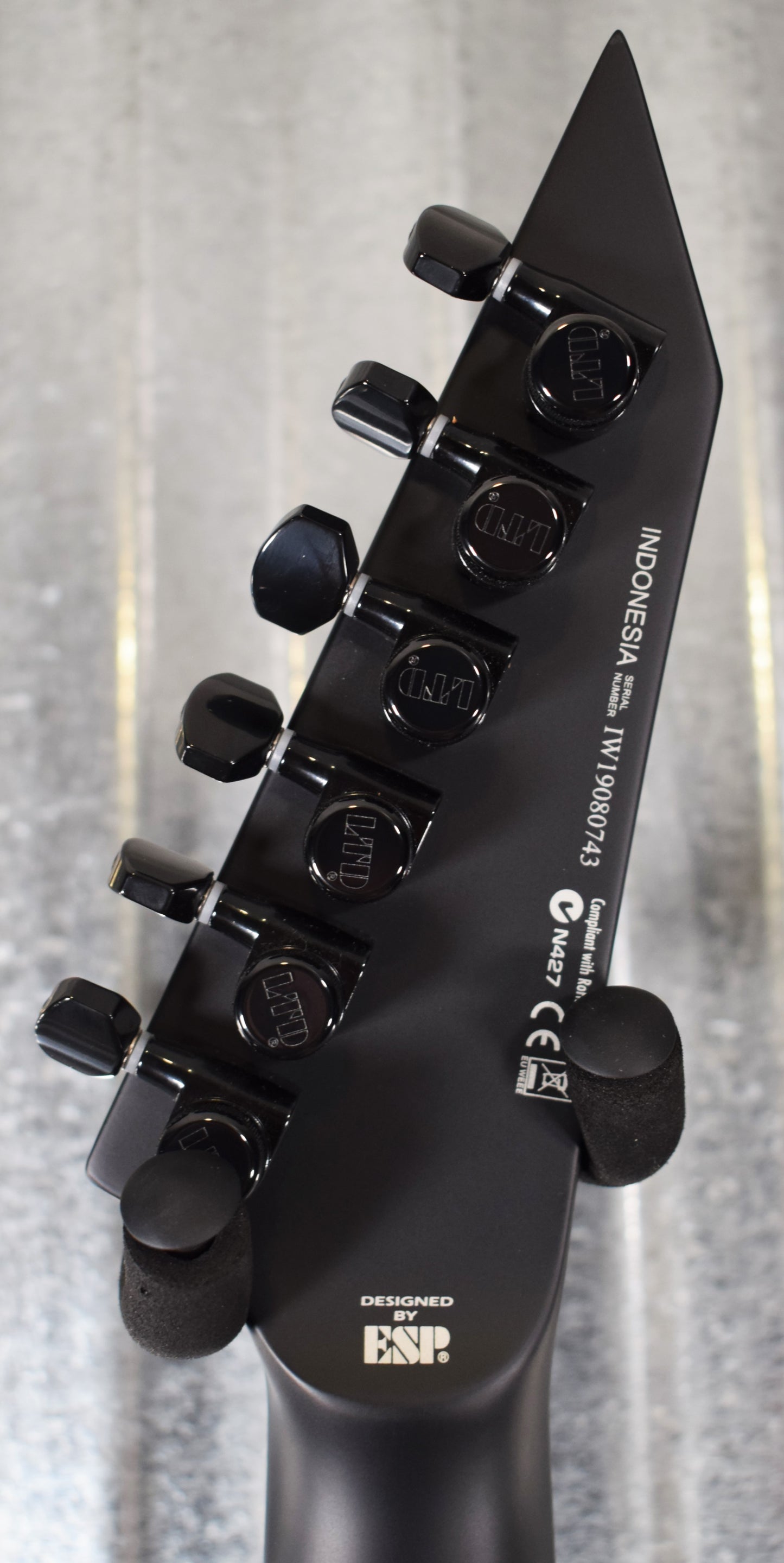 ESP LTD M-HT Black Metal Satin Seymour Duncan Guitar LMHTBKMBLKS #0743 B Stock