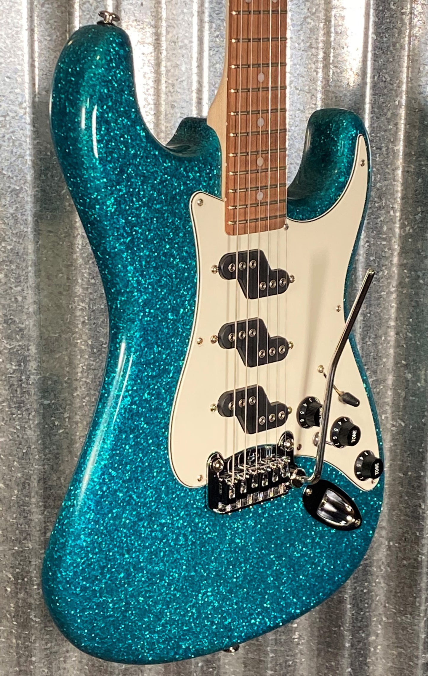 G&L USA Comanche Turquoise Metal Flake Guitar & Case #7175