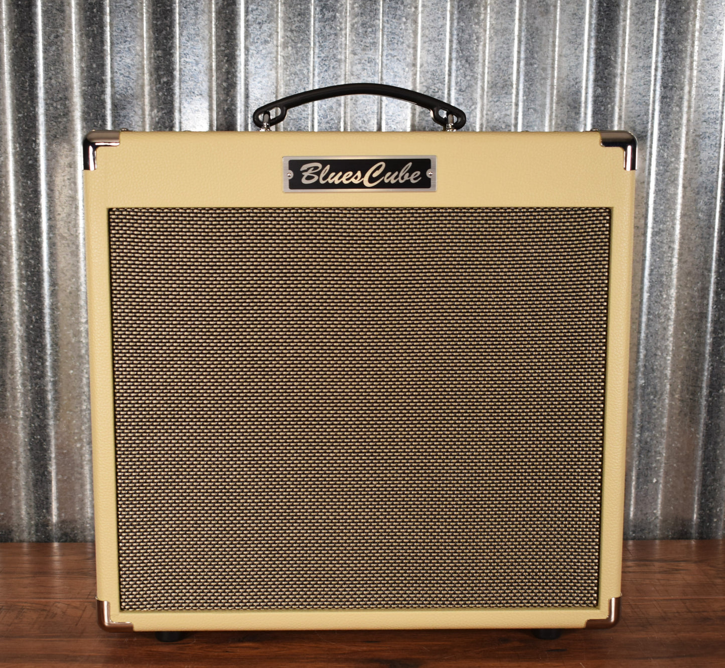 Roland BC-HOT-VB Blues Cube Hot 30 Watt 1x12" Guitar Combo Amplifier Blonde