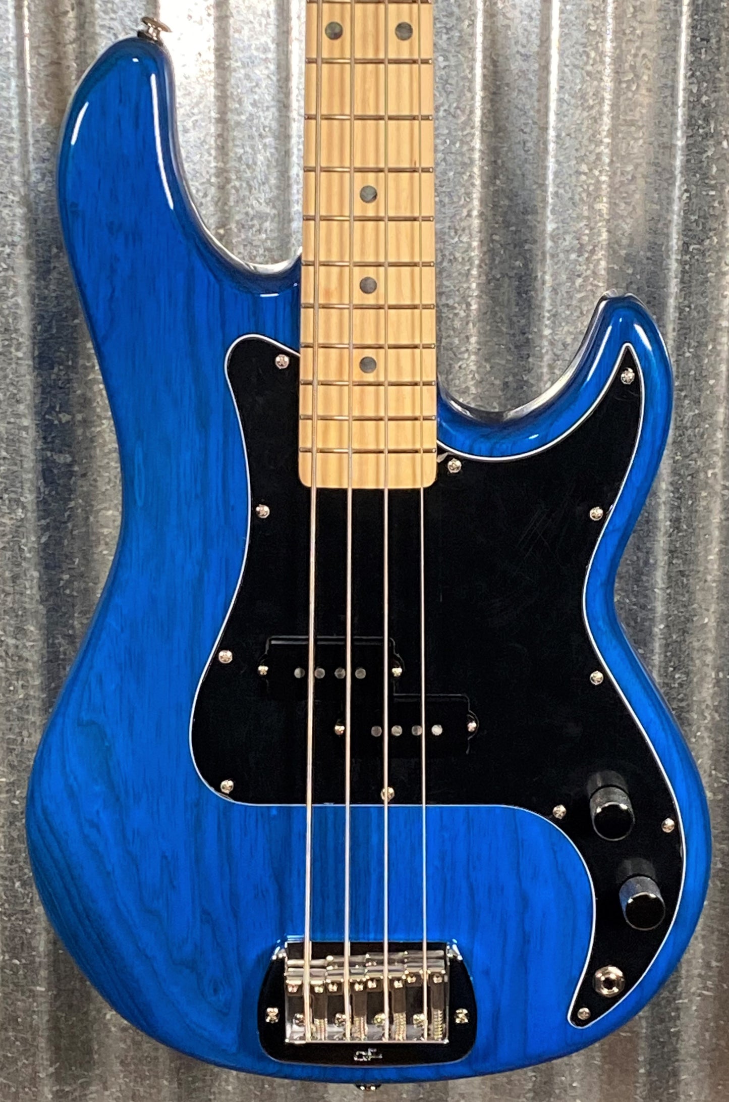 G&L USA LB-100 Clear Blue 4 String Bass & Case #6291