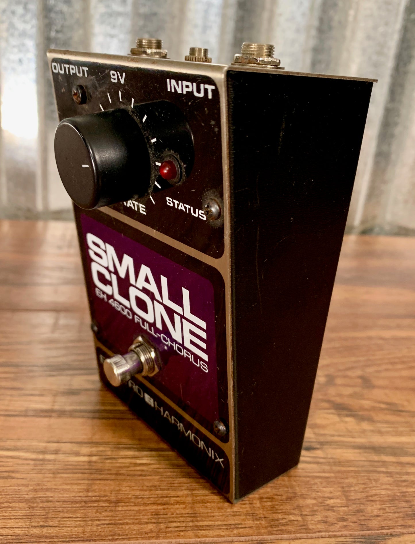 Electro-Harmonix EHX Small Clone Analog Chorus Guitar Effect Pedal Used